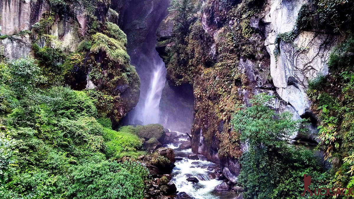 Kharkha Valley : rucksack.co.in