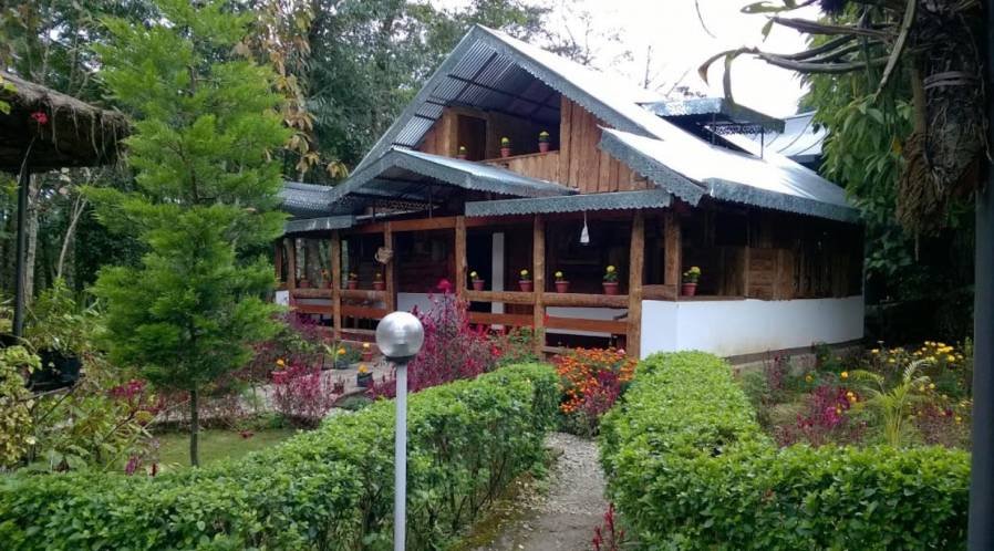 Yuksom : rucksack.co.in